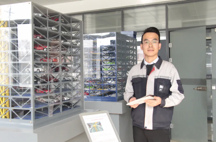 泓源公司召开2021年度“泓源榜样”表彰会议(图5) 泓源公司召开2021年度“泓源榜样”表彰会议(图5)